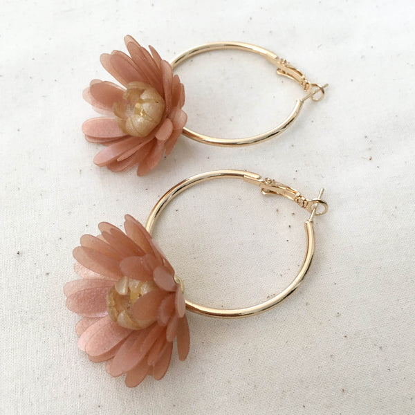 Bountiful Series No.1 | Agar Petals x Stainless Steel Hoop Earrings | Hoop 40mm Pendant 34mmx34mmx20mm